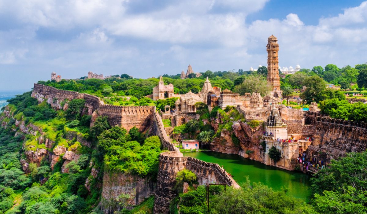 Rajasthan FORT– PALACE Tour : 20 Days